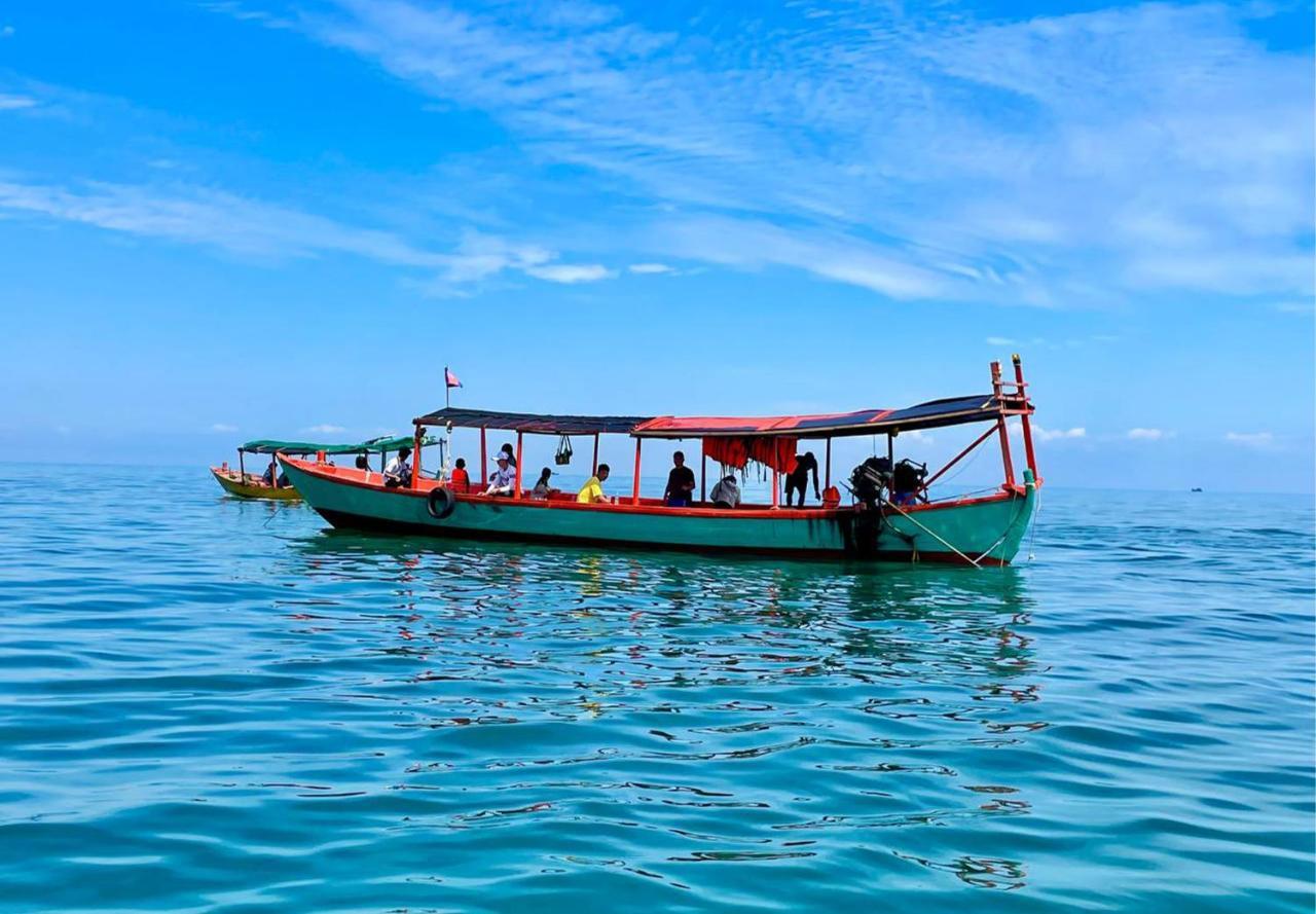 The Cliff Hostel, M'Pay Bay Koh Rong Sanloem Exterior foto